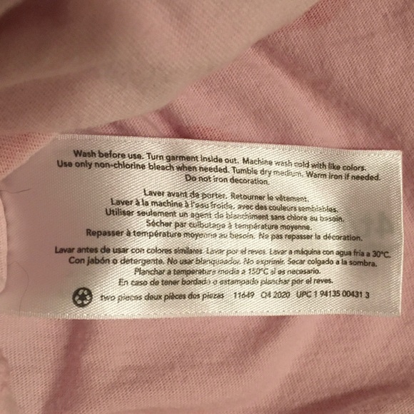 🍓 Pink Strawberry Top with Keyhole Back by Carter’s 🍓 - Picture 6 of 9